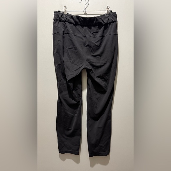 Lululemon Keep Moving 7/8 Pant - Black - Picture 3 of 5